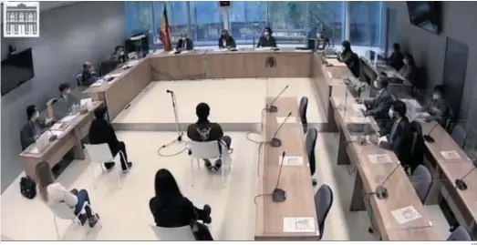  ?? EP ?? Imagen de un momento del juicio al grupo criminal de ‘Los payasos justiciero­s’, ayer en Logroño.