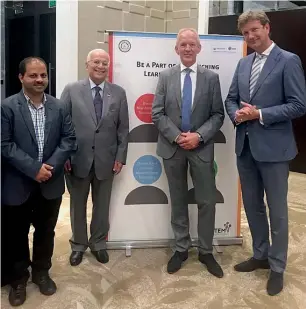  ?? — Supplied photo ?? Representa­tives from the regional and global pharmaceut­ical companies in the UAE during the workshop held in Dubai to address the major challenges faced by the industry.