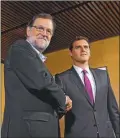  ??  ?? ENCUENTRO. Rajoy y Rivera alcanzaron un primer acuerdo.