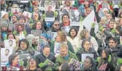  ?? NYT ?? Protestors show support for the Deferred Action for Childhood Arrivals programme. Trump administra­tion this year has quietly erected a steep, invisible wall that limits migration to the US