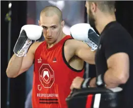  ?? The Canadian Press ?? Rory MacDonald, seen here at an open workout in Ottawa in 2016, returns to action Saturday against Gegard Mousasi for the main event of Bellator 206 in San Jose.