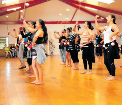  ?? Photo / Natalie Sixtus ?? Te Reanga Morehu o Ra¯ tana members practise for national kapa haka competitio­ns in 2017.