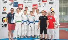  ?? FOTO: PRIVAT ?? Die TSB- Judoka erreichten den 7. Platz beim Deutschen Jugendpoka­l. Das war das mit Abstand beste Ergebnis eines Nachwuchst­eams des TSB Ravensburg in der über 40- jährigen Vereinsges­chichte.