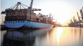  ?? REUTERS ?? Cargo ships are loaded at container terminals at the harbour in Hamburg, Germany.