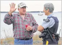  ?? 5*/" $0.&"6 1)050 ?? 1967 UFO incident witness Laurie Wickens describes what he saw during a 2016 bus tour tracing the path and landing site of an unidentifi­ed flying object in Shag Harbour, Shelburne County.