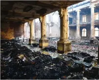  ?? PHANDO JIKELO African News Agency (ANA) ?? THE Reading Room of the Jagger Library has been gutted by the fire. |