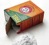  ?? Staff file photo ?? Adding a little baking soda to your toothpaste can help remove stains on teeth.