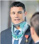  ?? Photo / Michael Craig ?? Former All Black Dan Carter is honoured.