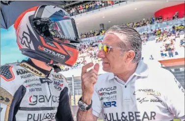  ??  ?? CAMBIOS. El equipo de Aspar pasa a ser el satélite de Yamaha y Aspar será asesor deportivo del SIC.