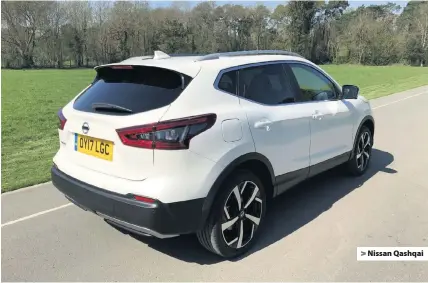  ??  ?? &gt; Nissan Qashqai