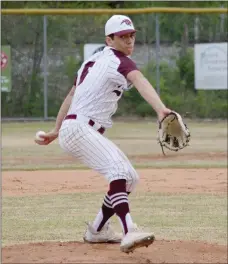  ?? Graham Thomas/Siloam Sunday ?? Siloam Springs junior Christian Ledeker prepares to throw a pitch Thursday against Gravette. The Panthers defeated the Lions 11-5.