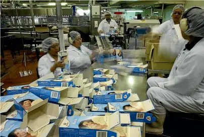  ?? KELLY SCHICKER/STUFF ?? Inside Tip Top’s Auckland factory on its 70th anniversar­y. The Tip Top icecream brand and its Mt Wellington manufactur­ing plant will be included in the sale review, Fonterra says.