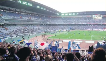  ?? Photo DR ?? Samedi, l’équipe nationale japonaise de rugby jouera pour la première fois dans l’enceinte qui accueiller­a la finale du prochain Mondial 2019, le Nissan Stadium de Yokohama.