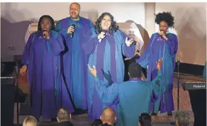  ?? RP-FOTO: JÖRG KNAPPE ?? Der Gospelchor „The Best of Harlem Gospel“trat in der Kreuzkirch­e auf.