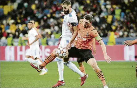  ?? FOTO: EFE ?? Benzema vuelve a jugar esta tarde tras se baja en el partido que el Real Madrid jugó el pasado sábado en Elche