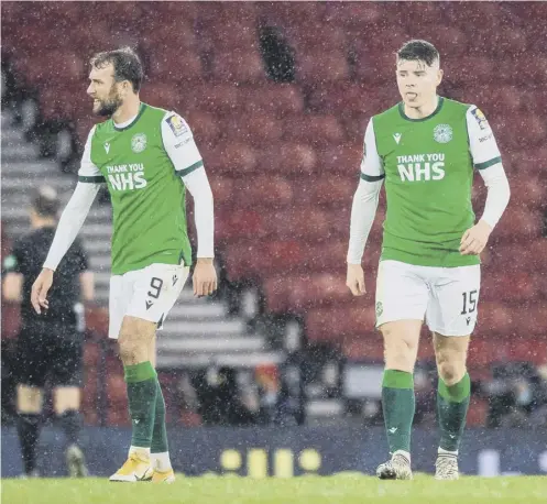  ??  ?? 0 Strikers Christian Doidge and Kevin Nisbet could be reunited for Hibs’ trip to face St Johnstone on Saturday