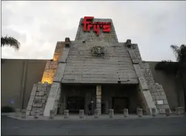  ?? NHAT V. MEYER — STAFF ARCHIVES ?? The main entrance of the former Fry's Electronic­s on Brokaw Road in San Jose in 2020. The site could now be used for a huge housing developmen­t that includes affordable homes.