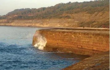  ??  ?? Top photo: Lyme’s breakwater, the Cobb.