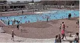  ??  ?? A hot summer’s day at The Lido during the early 1970s.