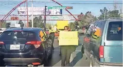  ??  ?? agentes en la Heroico Colegio Militar y avenida Universida­d