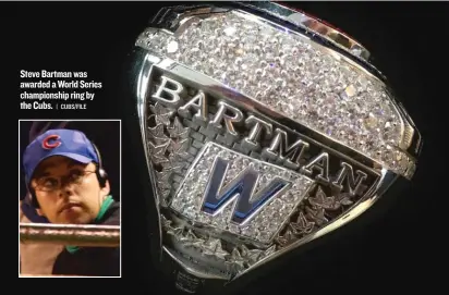  ??  ?? Steve Bartman was awarded a World Series championsh­ip ring by the Cubs.
| CUBS/ FILE