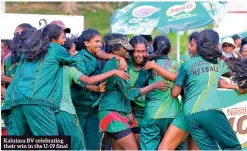  ??  ?? Kalutara BV celebratin­g their win in the U-19 final