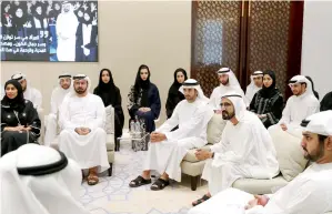  ?? Wam ?? Shaikh Mohammed bin Rashid Al Maktoum chairs a brainstorm­ing session attended by Shaikh Hamdan, Shaikh Maktoum and other top officials in Dubai on Tuesday. —