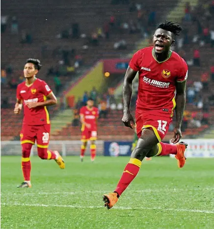  ?? — Bernama ?? Promising start: Selangor’s Ifedayo Olusegun celebratin­g after scoring against Kedah during the Super League match at the Shah Alam Stadium on Wednesday.