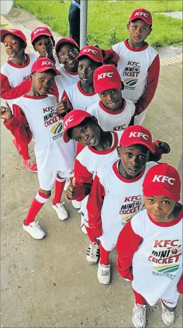  ??  ?? EXCITED: KFC mini-cricket players from Zamaxolo Junior Secondary School in Idutywa prepare for their game against the Proteas on Monday