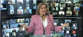  ??  ?? Maru Campos es señalada por, presuntame­nte, recibir más de 10 millones de pesos en sobornos del exgobernad­or César Duarte.