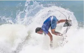  ?? JOHN DURÁN ?? Carlos Cali Muñoz es figura importante del surf nacional. Él estará en La Ola de Punta Roca, Perú, con la Selección Nacional.