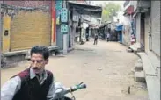  ?? HT PHOTO ?? Shops were closed as part of the shutdown in Kathua on Saturday.