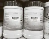  ?? Patrick Danner / Staff ?? H-E-B is suing Maverick Internatio­nal Ltd. of Beaumont for falling short on its deal to supply Bioerasure antimicrob­ial surface wipes.