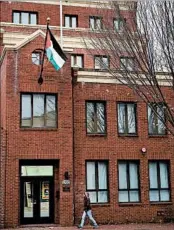  ?? MANDEL NGAN/GETTY-AFP ?? The PLO flag flies above its office Saturday in Washington.