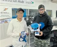  ??  ?? LIFE-SAVING DEVICE: Bay engineers Neo Mabunda and Zain Imran are developing a low-cost bag mask ventilator