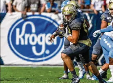  ?? DANNY KARNIK / GEORGIA TECH ATHLETICS 2019 ?? Tech tight end Dylan Deveney caught six passes for 48 yards as a freshman this past season. Deveney and walk-on Dylan Leonard are being counted on to take a big step up this coming season.