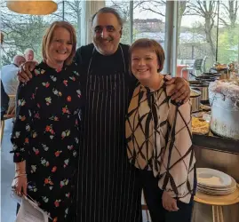  ?? ?? Heather McArthur, Centre Fundraisin­g Manager, Monir Muhammed and Kerry Craig, Centre Head of Maggie’s Glasgow