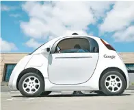  ??  ?? Google. Prueba sus autos sin conductor en California.