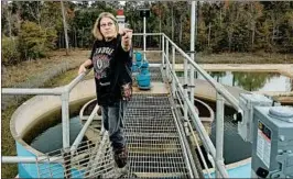  ?? MOLLY HENNESSY-FISKE/LOS ANGELES TIMES ?? Operator Janice Ratcliff has been having water in Rose City, Texas, tested ever since Hurricane Harvey ravaged the region. The town was placed under a boil order in September.