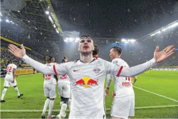  ?? FOTO: JAN HUEBNER/IMAGO IMAGES ?? Timo Werner und die Leipziger dominierte­n die Hinrunde, als Meisterfav­orit sehen die Sachsen selbst sich allerdings nicht unbedingt.