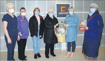  ?? (Photo: Katie Glavin) ?? Geraldine Murray CNM1, Leslie O’Connell CNM2, Grace O’Brien, Mary Allen, Michelle Kiely director of Nursing and community health worker Pauline O’Grady Noonan, pictured as the North Cork Knitters made a presentati­on to Fermoy Community Hospital.