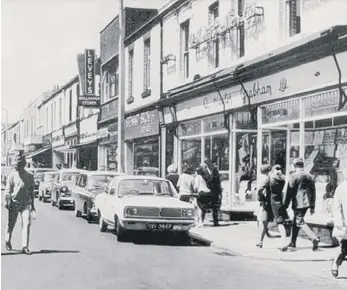  ?? ?? Which shops do you remember from this Blandford Street scene? Photo: Sunderland Antiquaria­n Society.