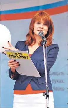  ??  ?? ► Maria Butina en una manifestac­ión en Rusia sobre los derechos de los ciudadanos.