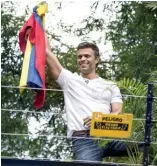  ?? AP ?? Leopoldo López fue trasladado a su casa por la excancille­r Delcy Rodríguez.