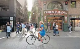  ?? JULIÁN ROJAS ?? Ambiente en Las Ramblas de Barcelona.