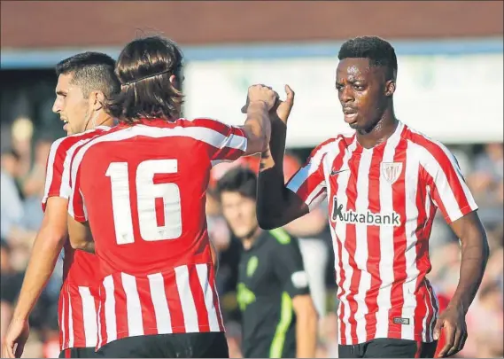  ?? FOTO: MIREYA LÓPEZ ?? Decisivo Willims se aprovechó de un balón a la salida de un córner para establecer el empate en el marcador de Sarriena