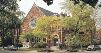  ?? PAT NABONG/SUN-TIMES ?? The Hyde Park Union Church at 5600 S. Woodlawn Ave.