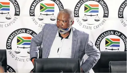  ?? / GALLO IMAGES/LUBA LESOLLE ?? Former director-general of the department of human settlement­s Thabane Wiseman Zulu testifies at the commission of inquiry into state capture.