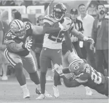  ?? ROEMER/AP
MIKE ?? The Jets’ Brandin Echols returns an intercepti­on in the second half of Saturday’s exhibition game against the Packers in Green Bay, Wis.