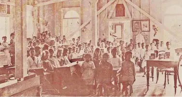  ?? Picture: JOHN KAMEA/Levuka School Century ?? Levuka Public School students of the 1800s.